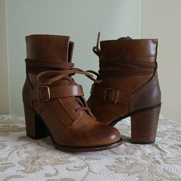 dominique nicole shoes